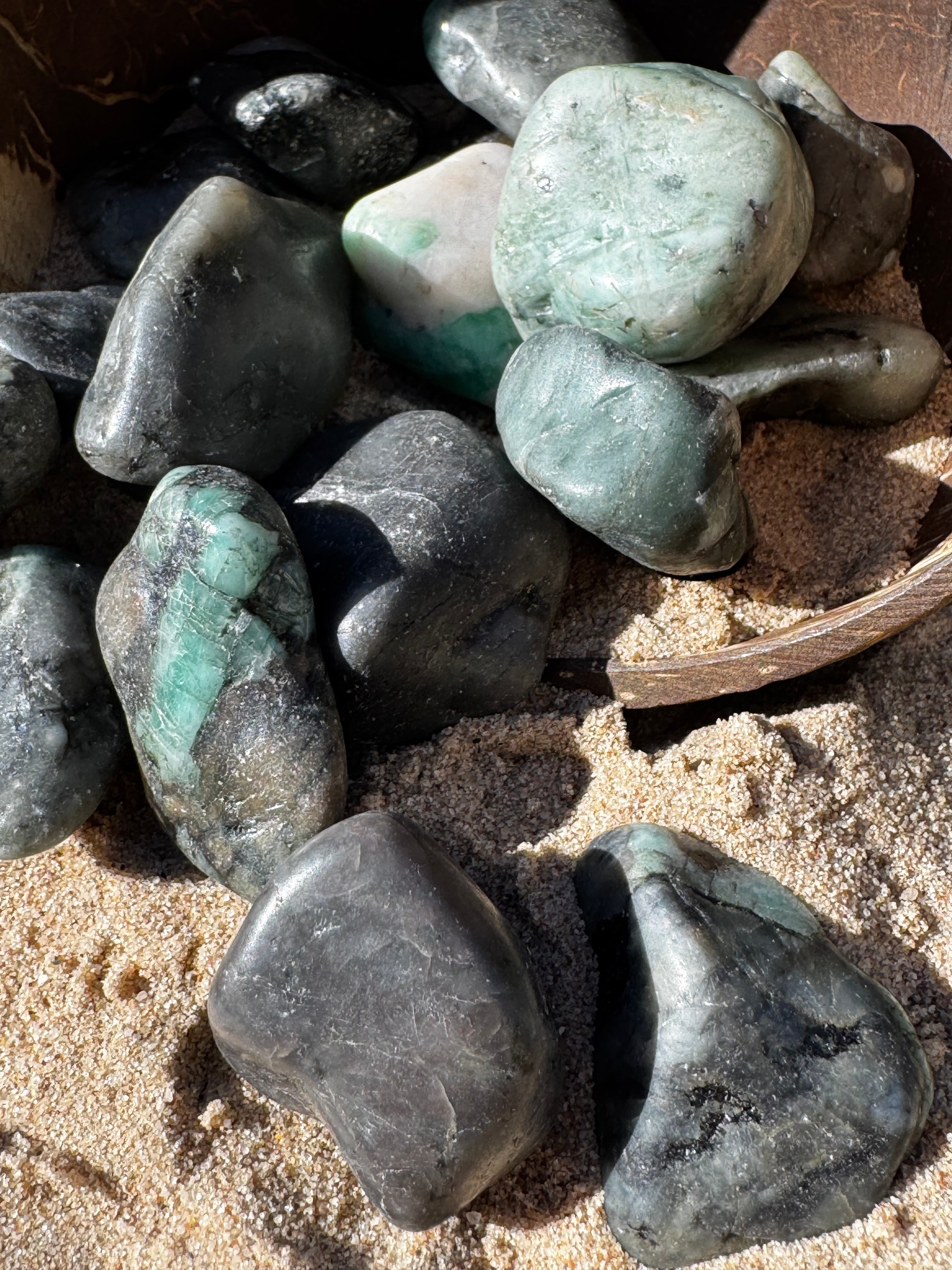 Emerald Tumblestone