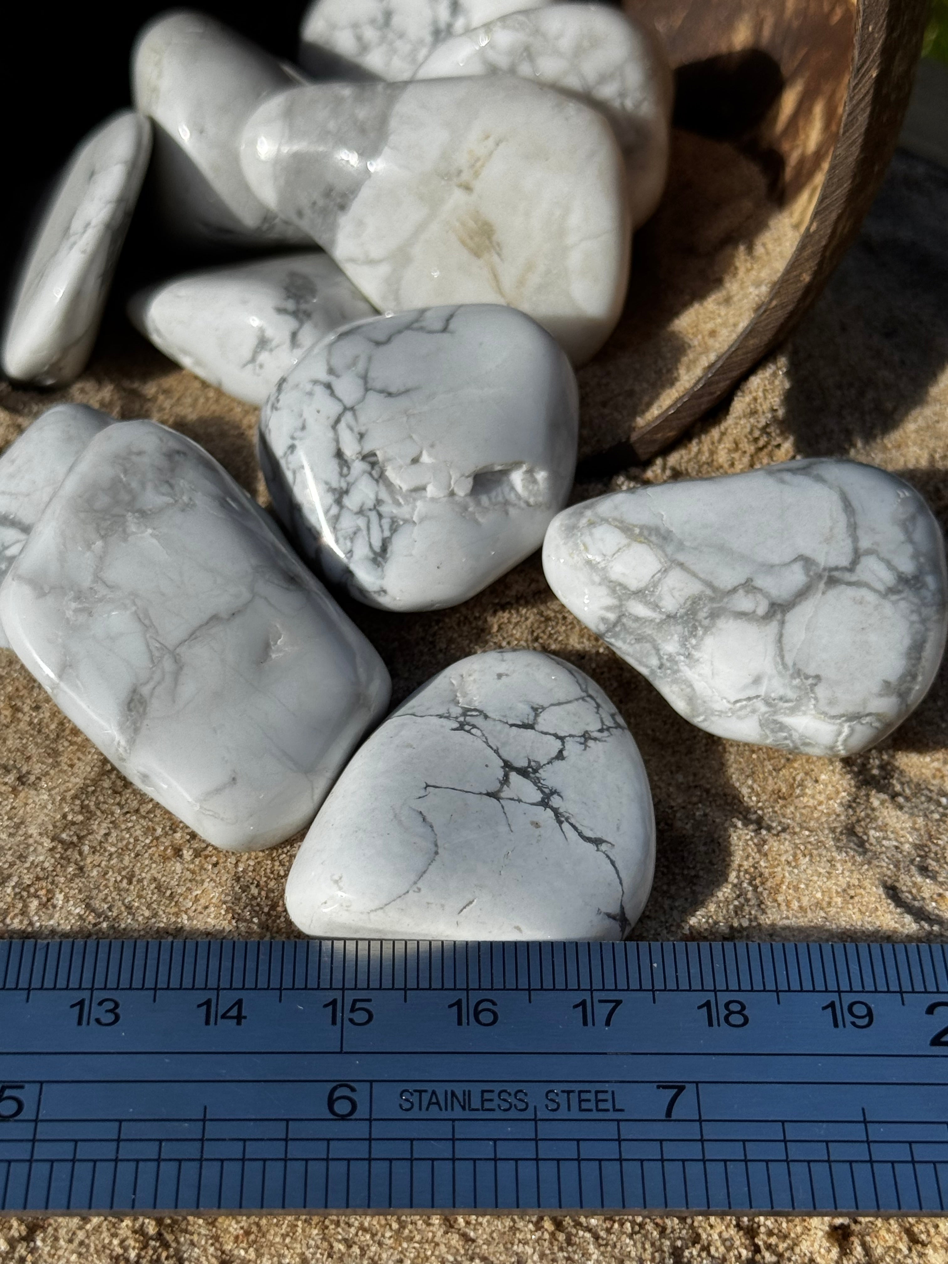 Howlite Tumblestone