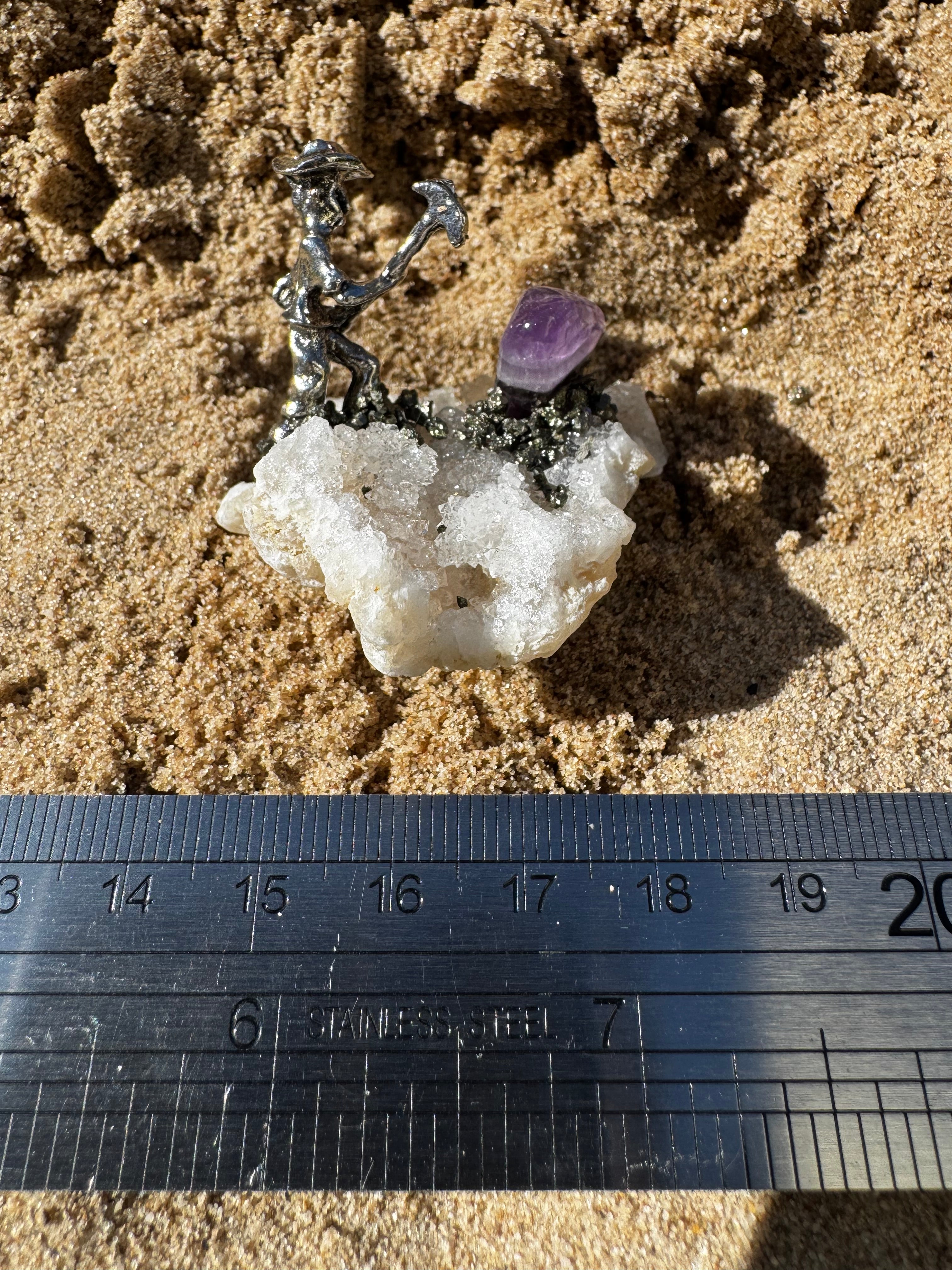 Quartz Miner