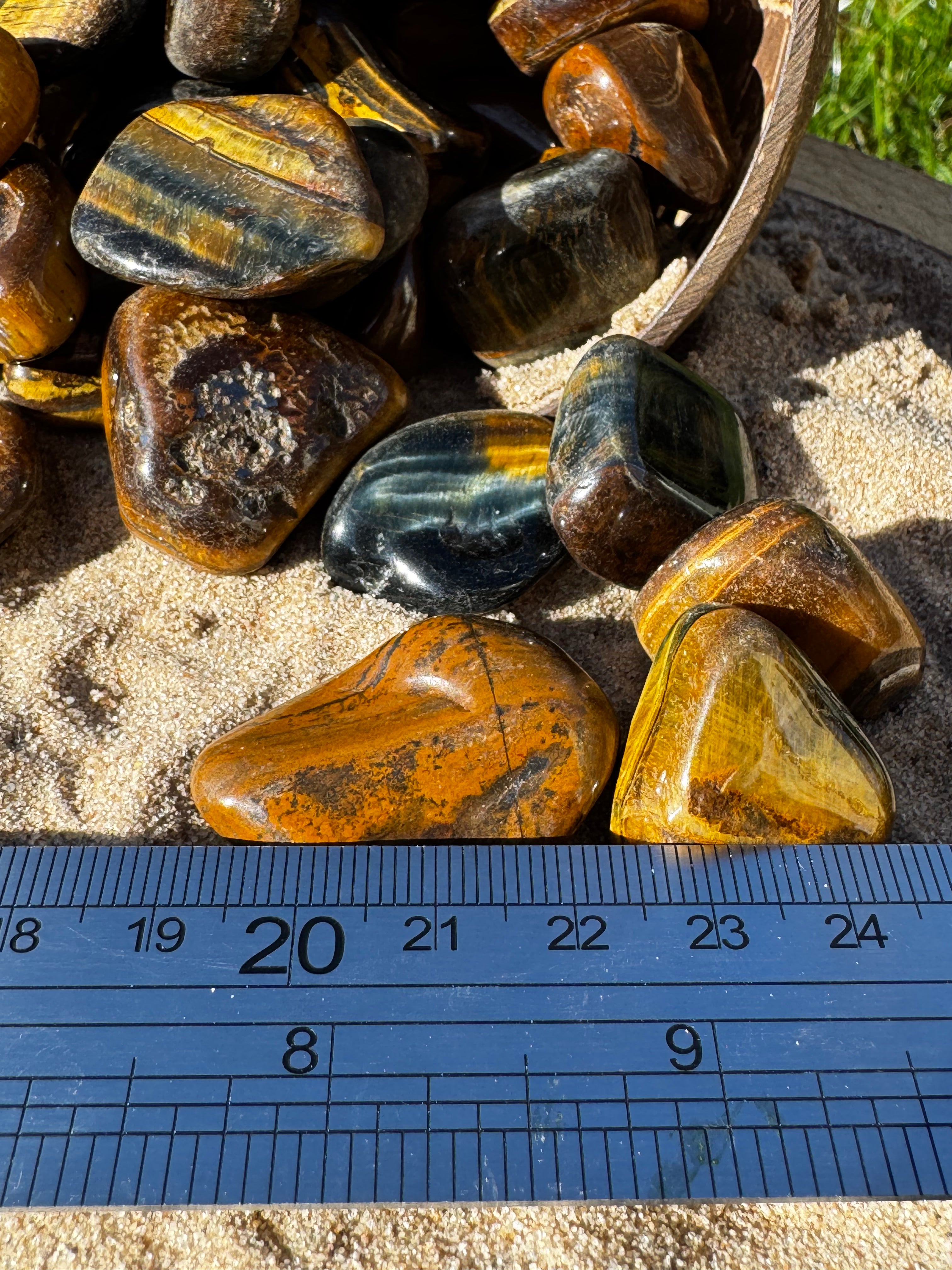 Tigers Eye Tumblestone