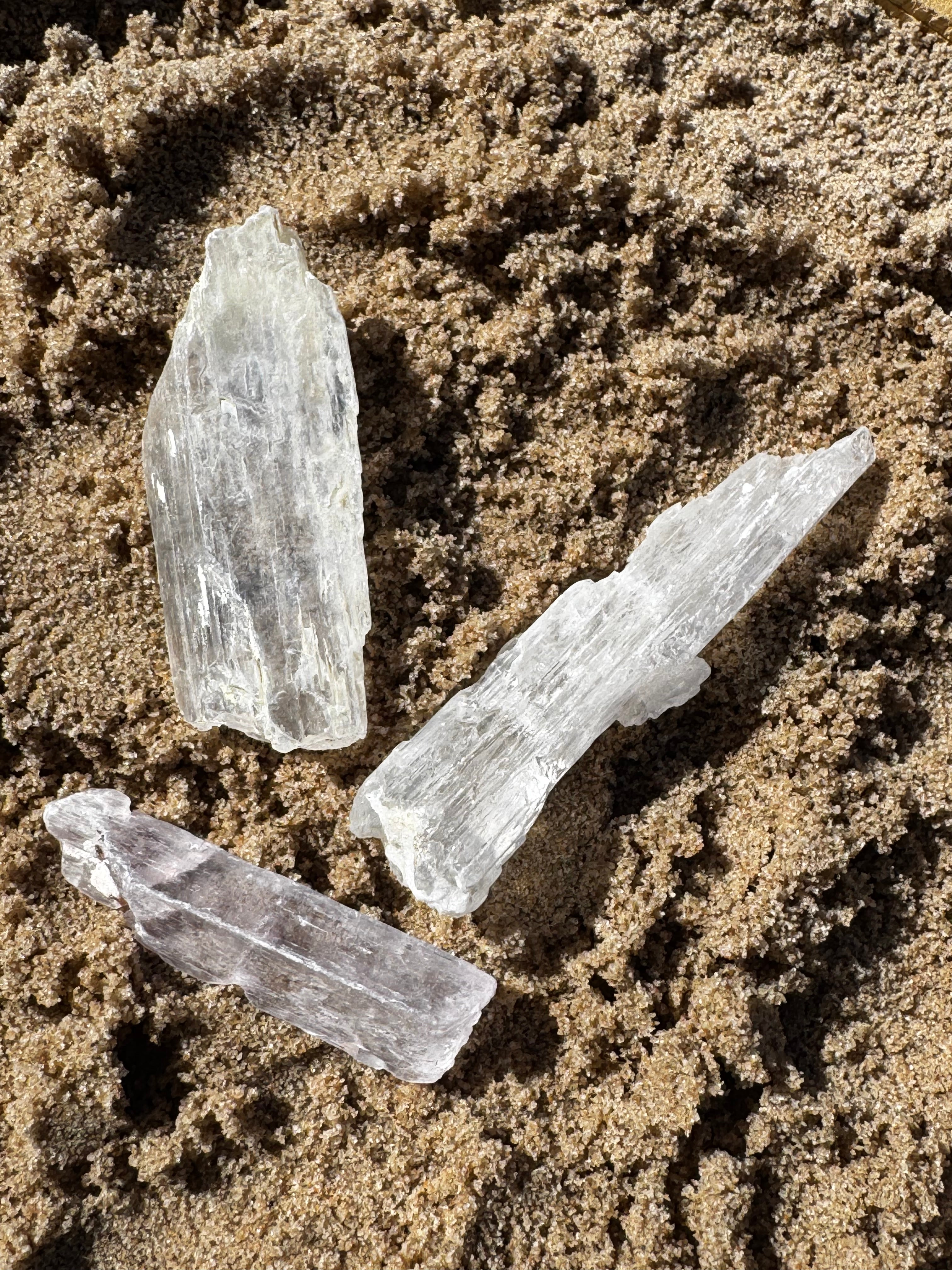 Raw Kunzite